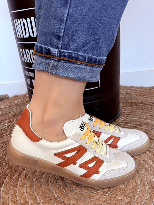 UP 44 - Sneakers W9 Orange UP 44 - Sneakers W9 Orange